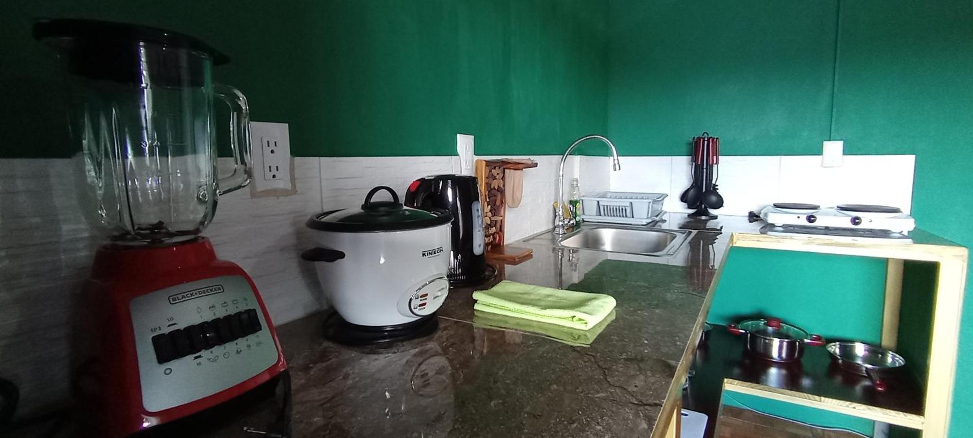 The Corner Airbnb Пуерот-Хіменес Екстер'єр фото